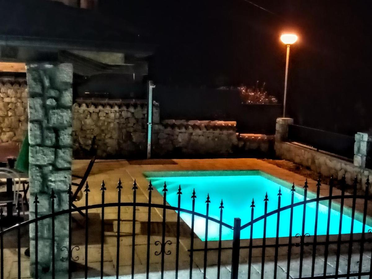 Apartment Vintage Dramalj, Pool Self-use